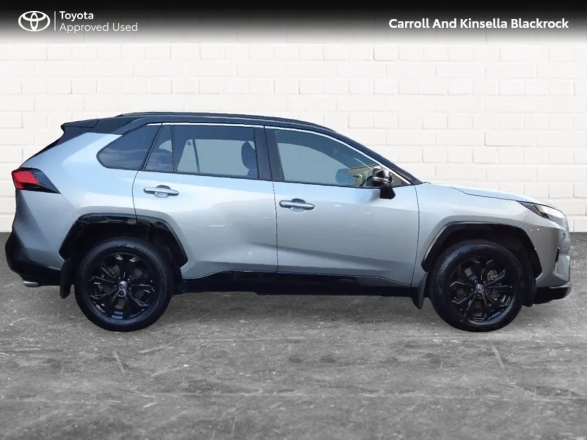 Toyota RAV4 Hybrid Sport - Image 3