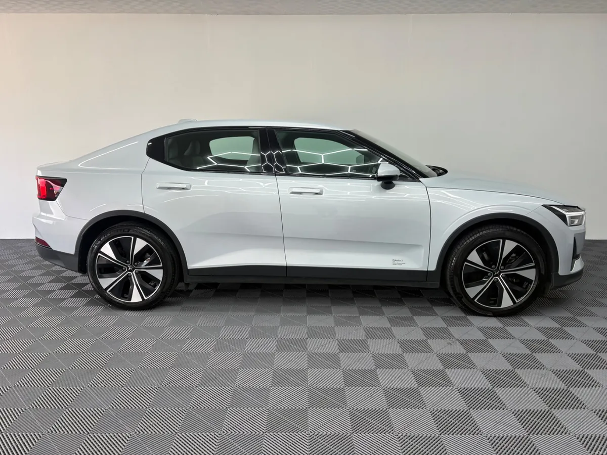 Polestar 2 Long range SM 78Kwh 2023 - Image 6