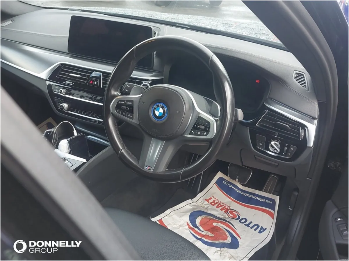 BMW 5 Series 530e M Sport 5dr Auto - Image 4