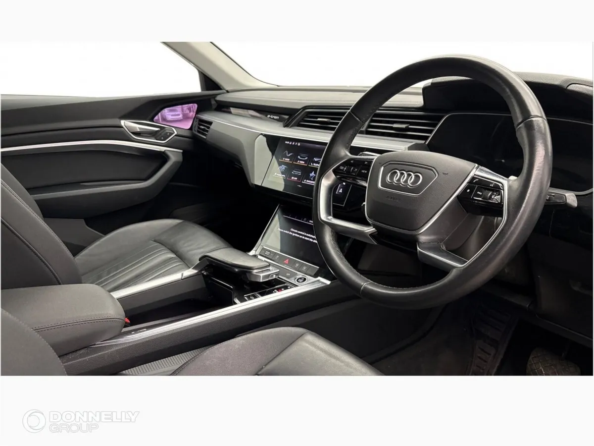 Audi E-tron 230kW 50 Quattro 71kWh Technik 5dr Aut - Image 6