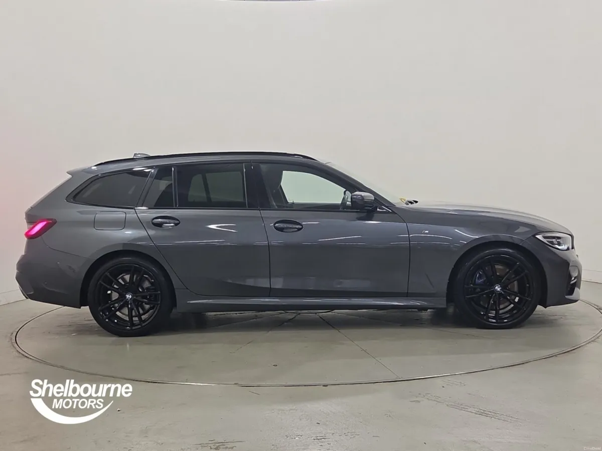BMW 3 Series 320d xDrive M Sport 5dr Step Auto - Image 3