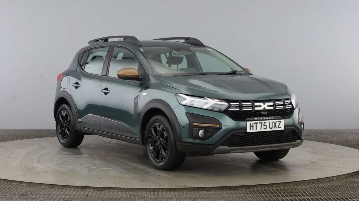 Dacia Sandero Stepway 1.0 TCe Extreme 5dr - Image 1