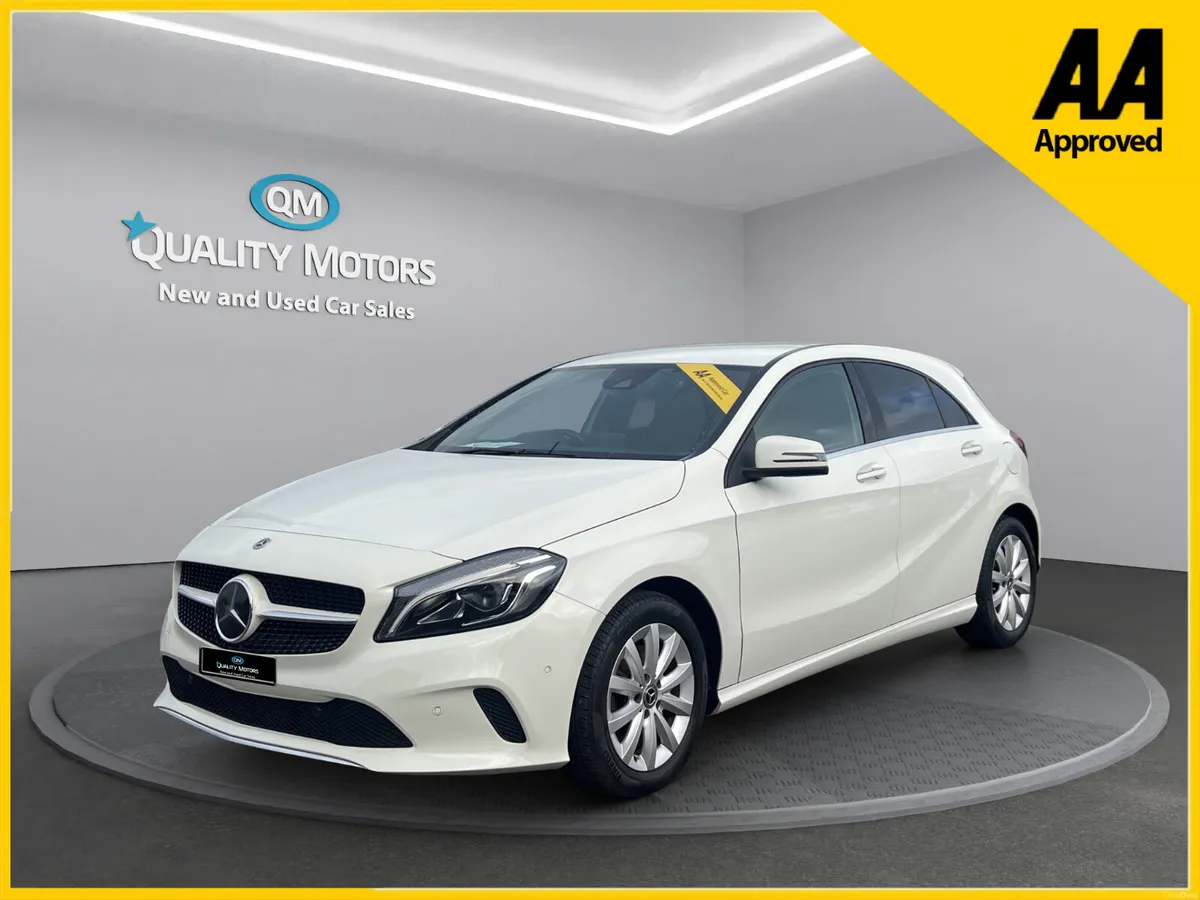 2017 MERCEDES A180 1.6 PETROL (S153) - Image 3