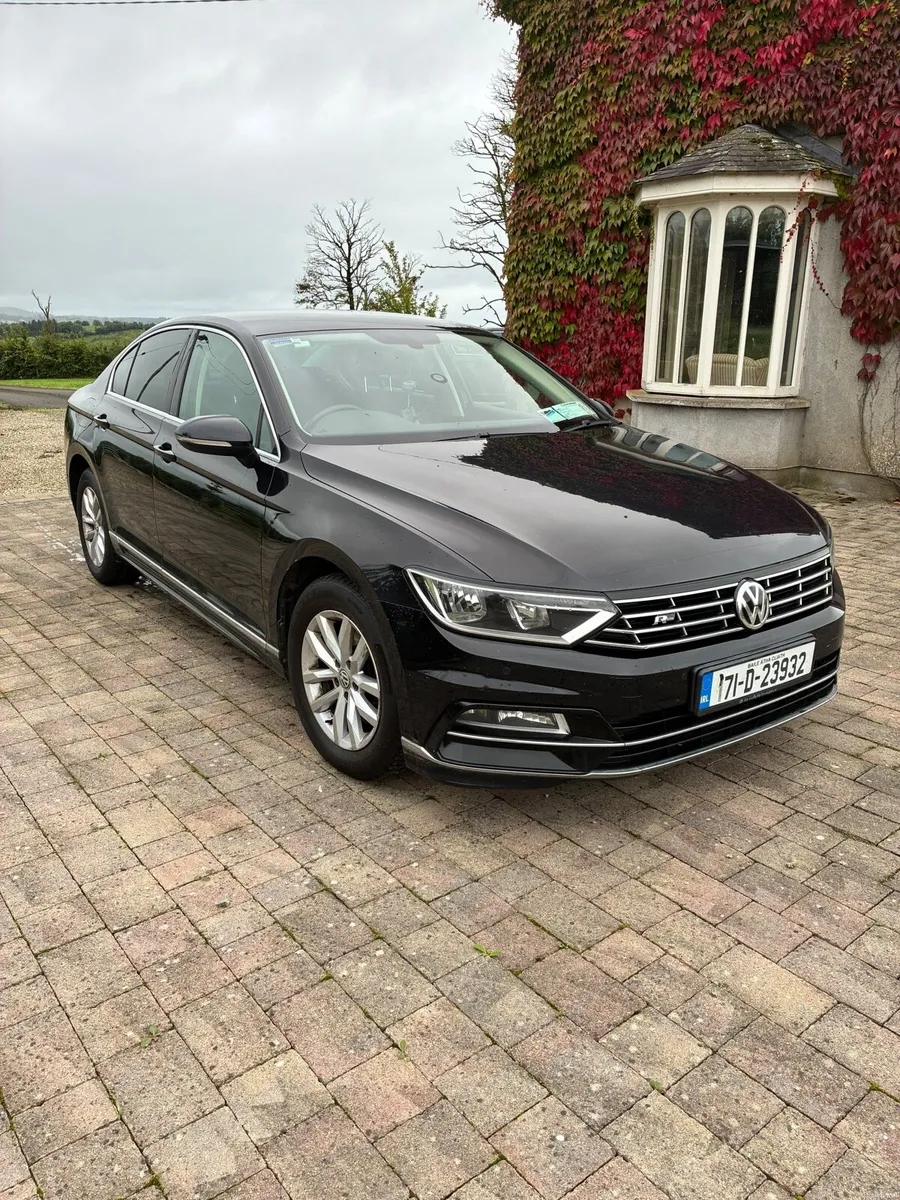 VW Passat 2017 - Image 1