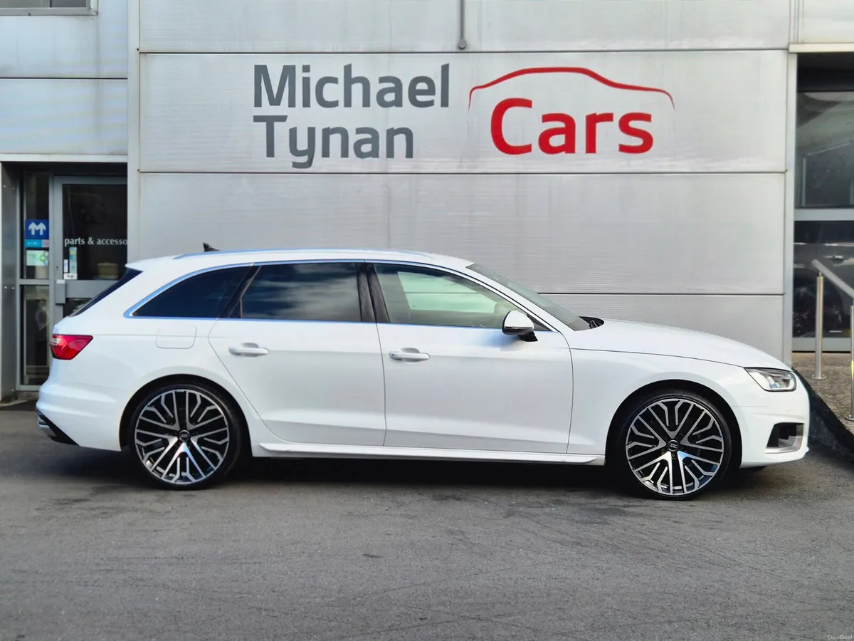 2024 Audi A4 Diesel Sport Estste, Carplay, 20" - Image 6
