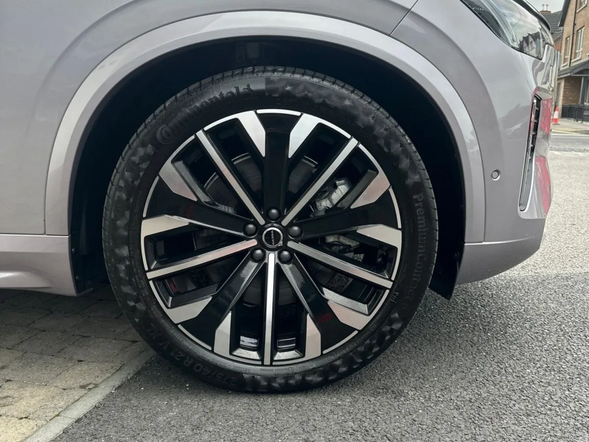 Volvo XC90 XC90 T8 ULTRA Bright AWD PHEV - Image 4