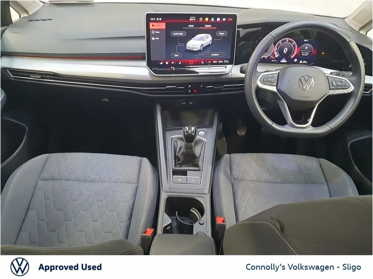 Volkswagen Golf EDITION 75 2.0TDI 116HP - Image 2