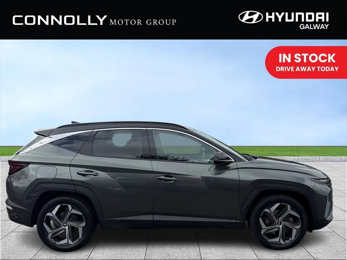 Hyundai Tucson 4WD Executive Plus PHEV Auto 2 Tone - Image 3