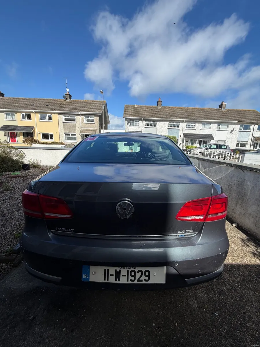 Volkswagen Passat 2011 2.0 TDI Automatic - Image 4