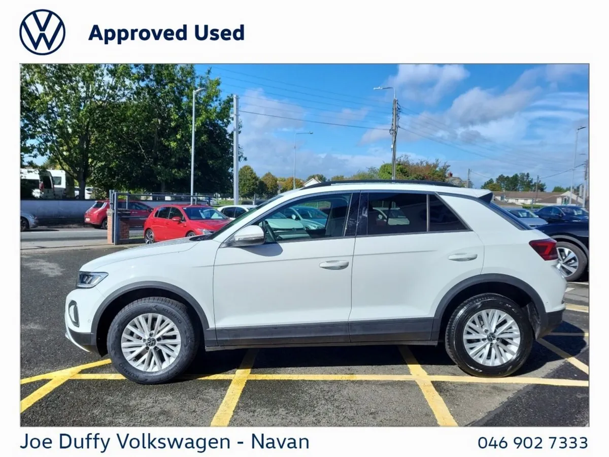 Volkswagen T-Roc LIFE 1.0TSI 110HP - Image 5