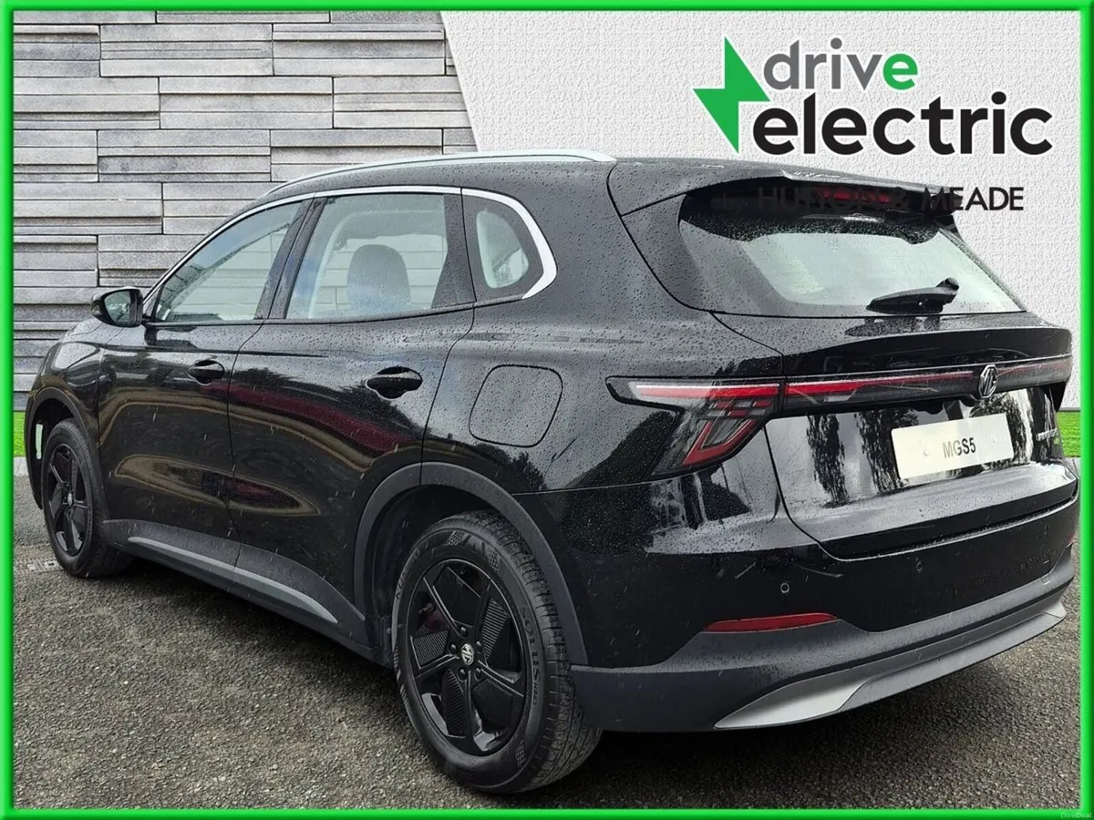 MG S5 SE 64kw Range 480kms - Image 2