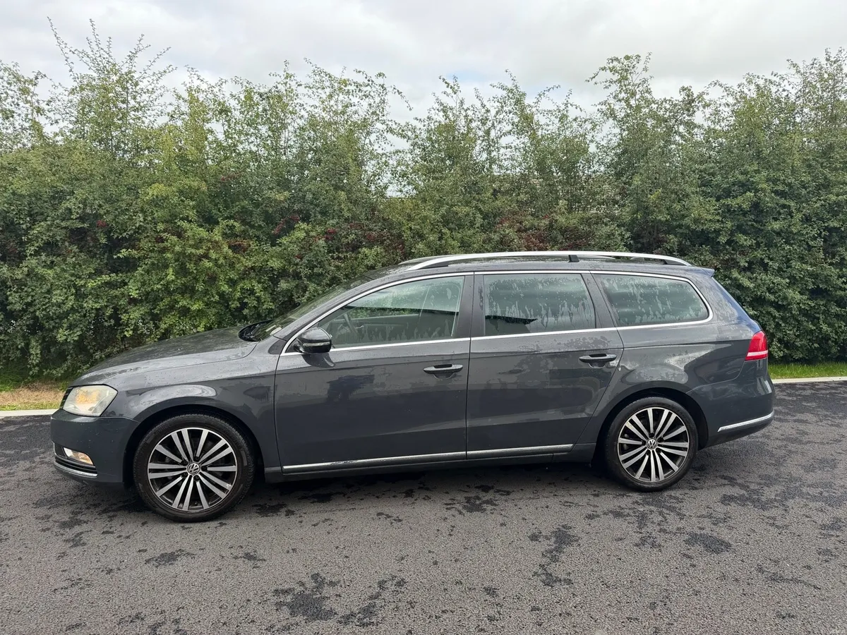 VW Passat Estate 1.6Tdi Sport - Image 2