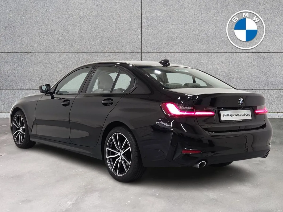 BMW 3-Series 318d Sport Saloon - Image 2