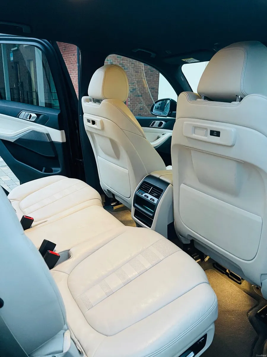 BMW X5 M Sport Carbon Black - 7 Seats - Image 2