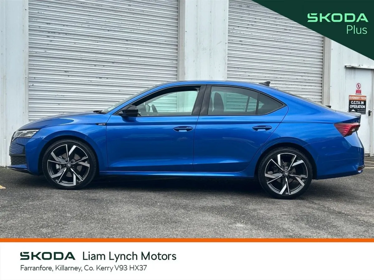 Skoda Octavia SPORTLINE 2.0 TDI 150 BHP DSG ***WIT - Image 6