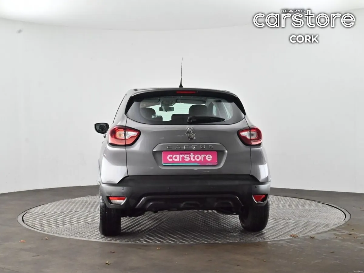 Renault Captur TCE 90 PLAY - Image 4