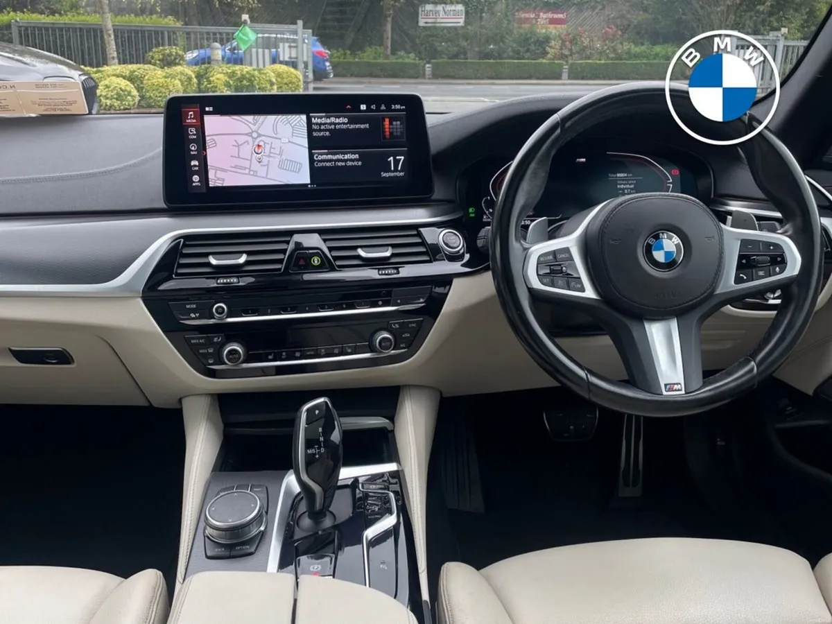 BMW 5-Series 520d M Sport (MHT) 21.5% - Image 4