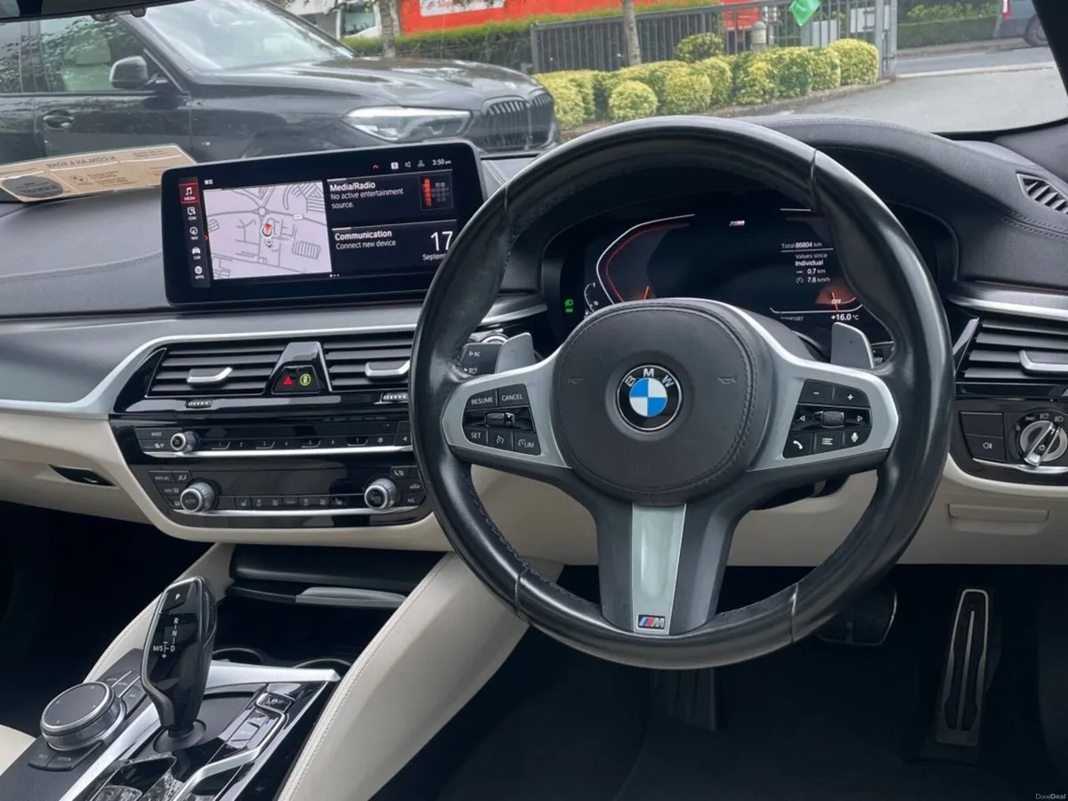 BMW 5-Series 520d M Sport (MHT) 21.5% - Image 6