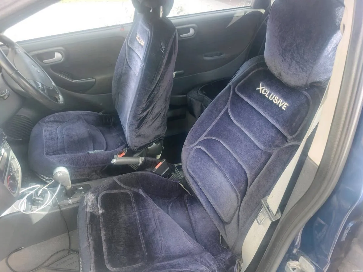 Vauxhall Corsa 1.2 Diesel Automatic - Image 6