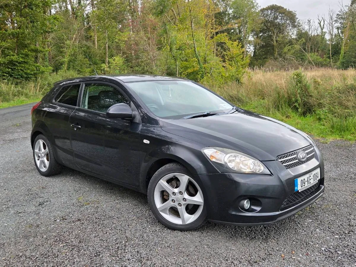 Kia Ceed - Image 2