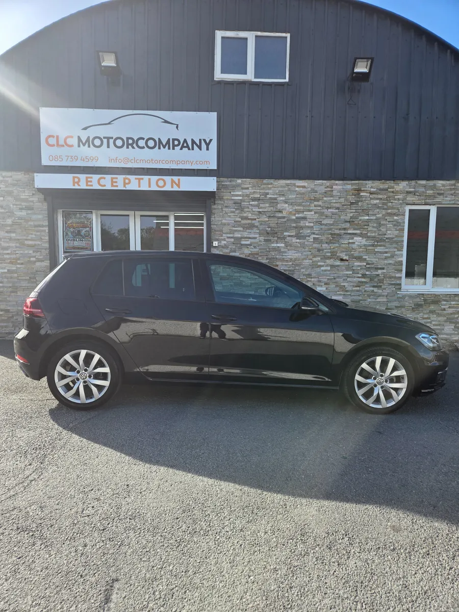 2017 vw golf highline / DIGITAL CLOCKS - Image 2