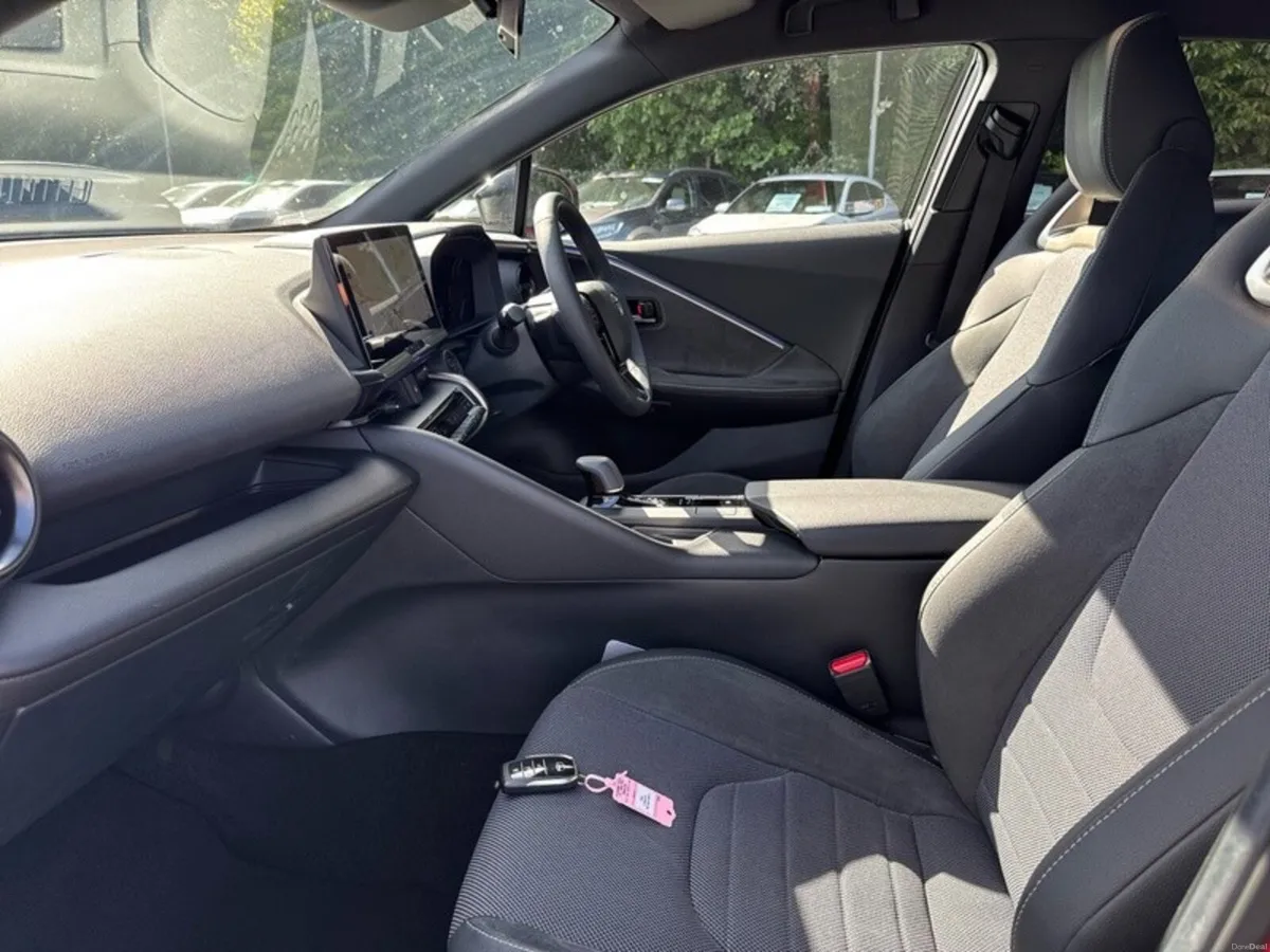 Toyota C-HR C-HR HYBRID SOL - Image 6