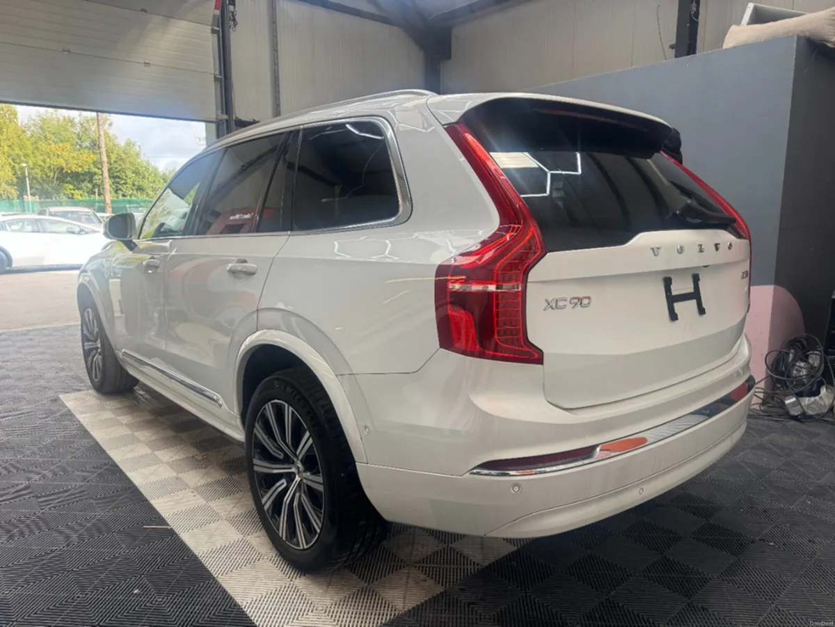 Volvo XC90 2023 VOLVO XC90 4WD ULTIMATE B6 AWD AIR - Image 5