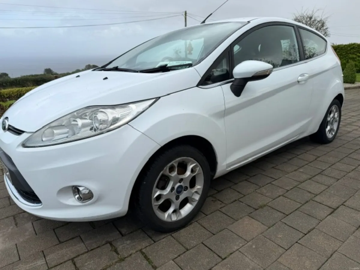 Ford Fiesta 2012 - Image 4