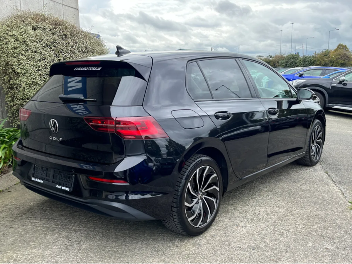 Volkswagen Golf ACTIVE ADVANCE AUTOMATIC 2.0 DIESE - Image 4