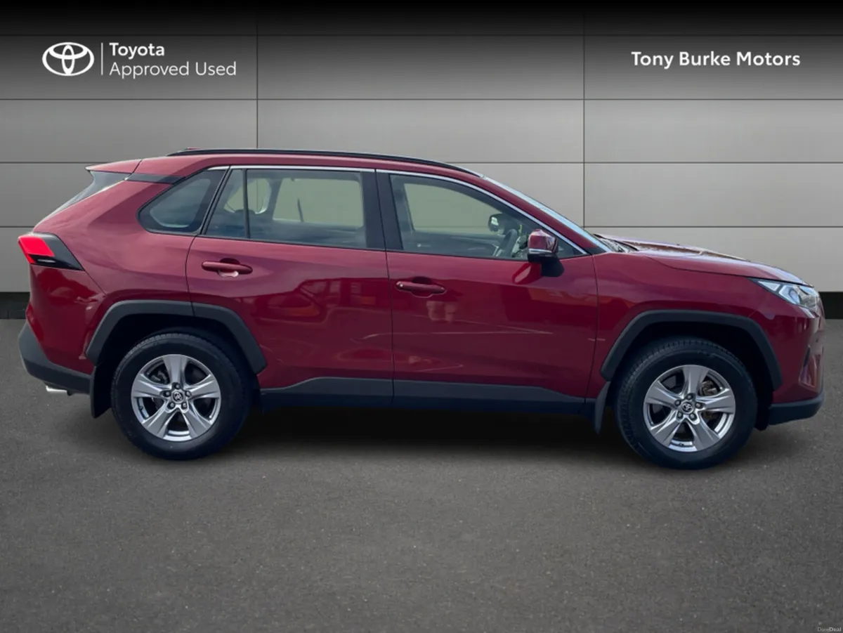 Toyota RAV4 - Luna Edition - Great Value - 2.5 Hyb - Image 3