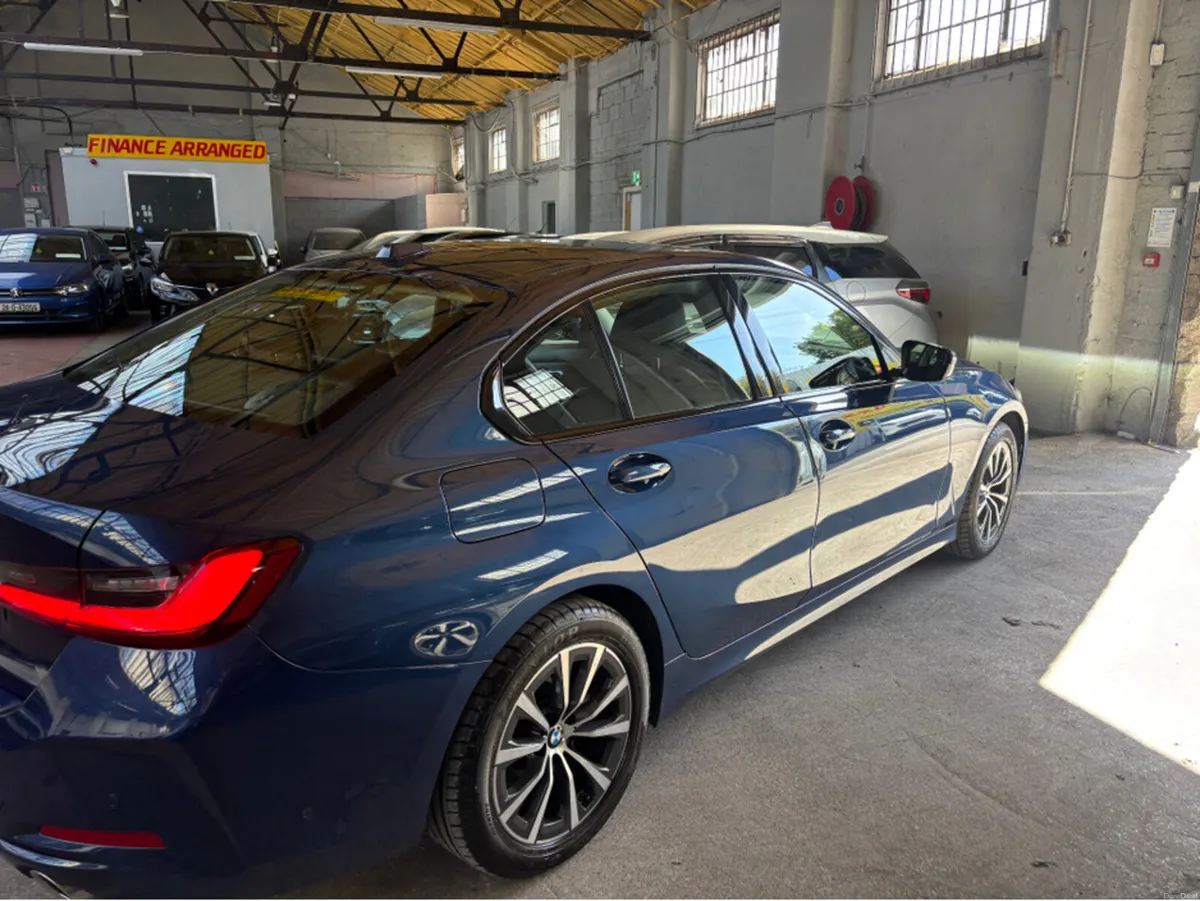 BMW 3-Series 320 DSL Sport seats 4DR AUTO Finance - Image 4