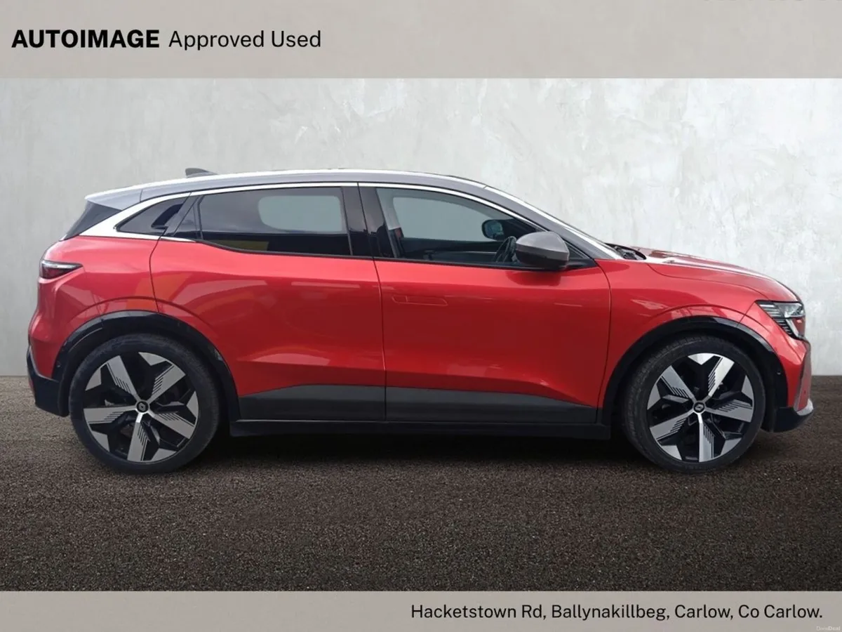 Renault Megane E-Tech EV60 220hp Techno - Image 2