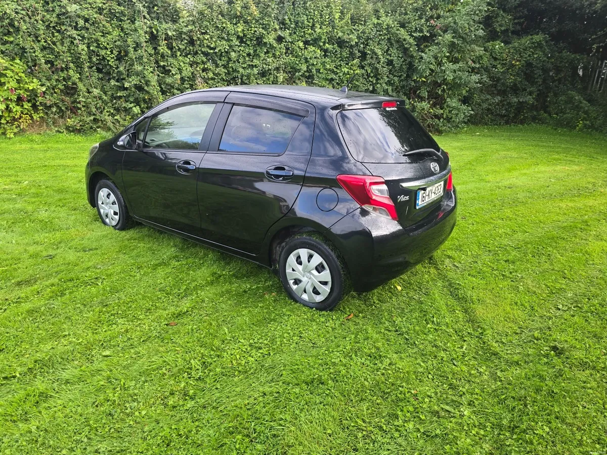 161 Toyota Vitz 1.0 VVti AutomaticLow mil,Nctd,Tax - Image 3