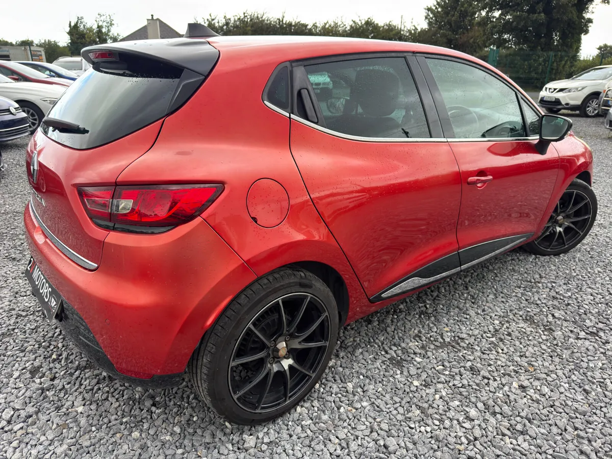 🔵 Renault Clio 1.2 Petrol Automatic Low Km - Image 6