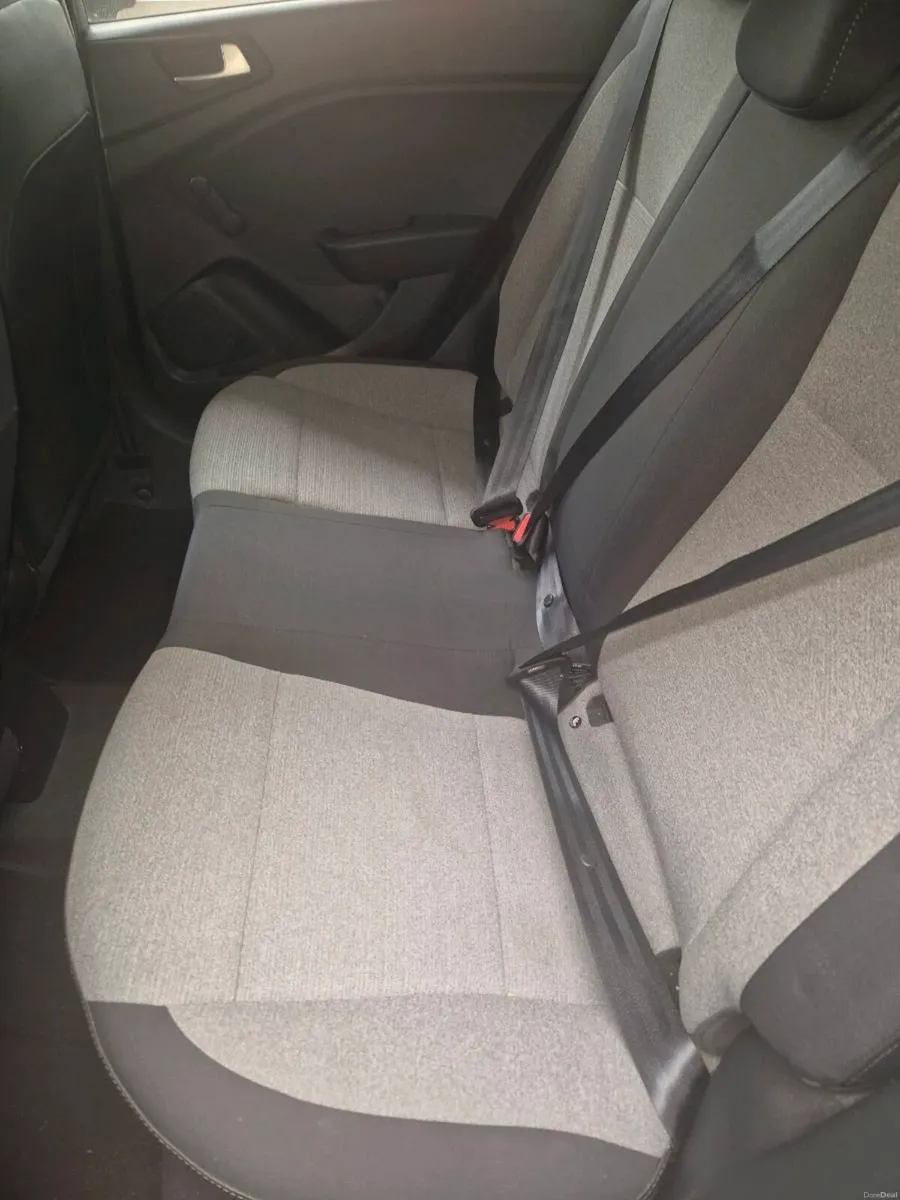 Hyundai 1.2 nct sept 2027  1 owner - Image 6