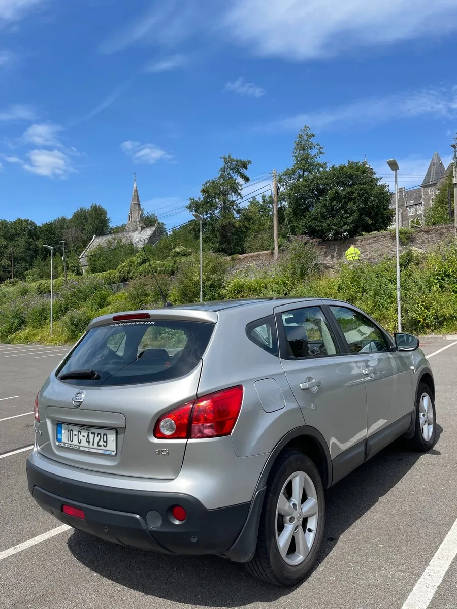 Nissan Qashqai 2010 - Image 4