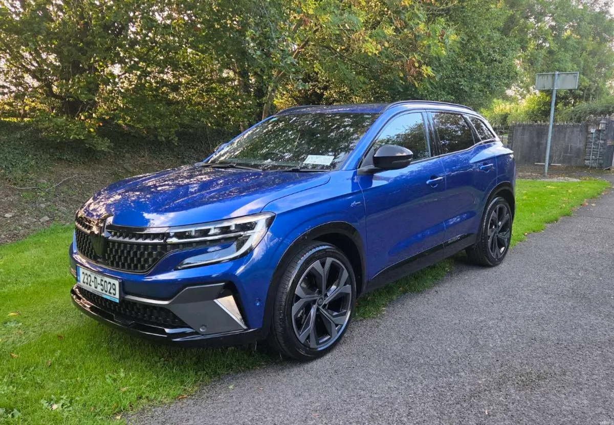 Renault Austral Techno Esprit Alpine E 2023 - Image 1