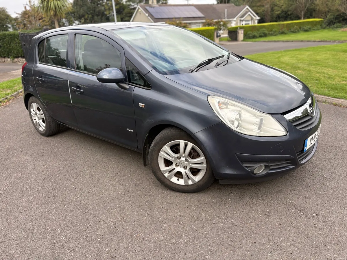 Opel corsa 1.2 petrol manual - Image 5