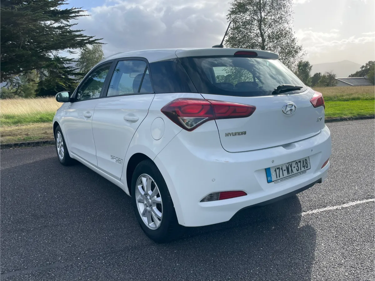 171 Hyundai i20… New 2 year NCT & 1 Irish owner - Image 4