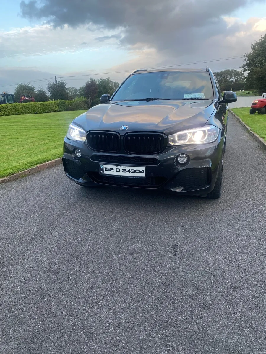 BMW X5 M sport crew cab - Image 1