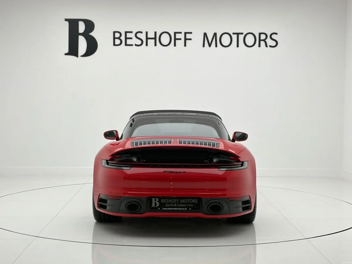 Porsche 911 992 TARGA 4 3.0 PDK=ONLY 14, 000 MILES - Image 5
