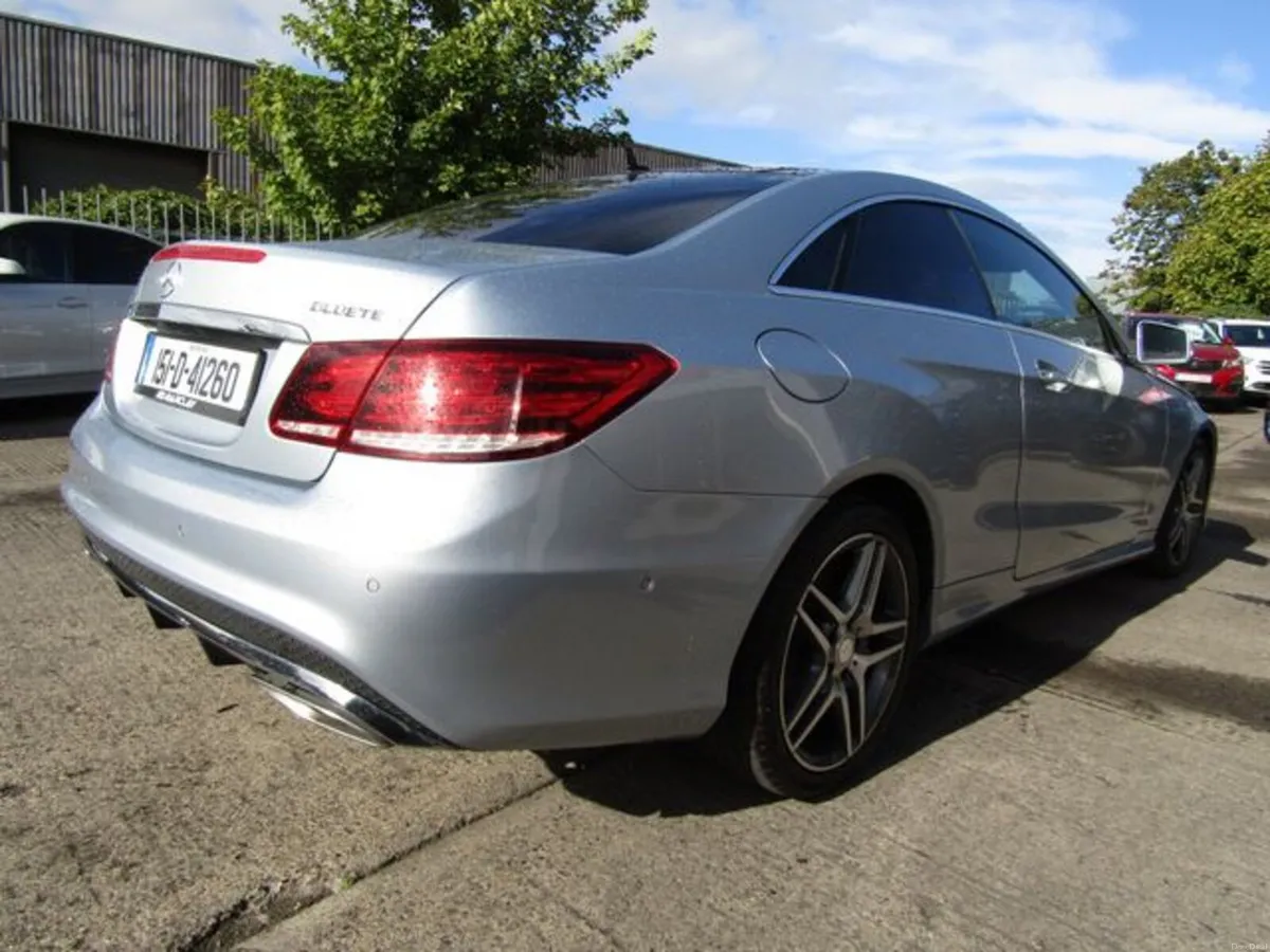 Mercedes-Benz E-Class E220 Bluetec AMG Sport COUPE - Image 5