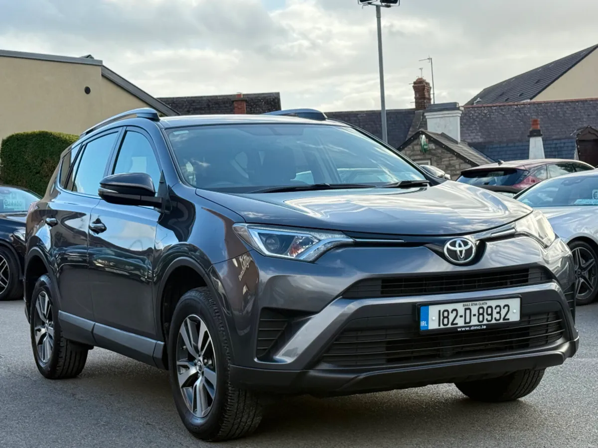 Toyota RAV4 RAV4 2.0 D4D LUNA *IRISH CAR* - Image 3