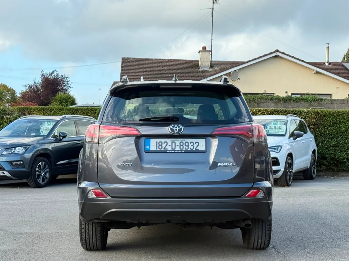 Toyota RAV4 RAV4 2.0 D4D LUNA *IRISH CAR* - Image 6