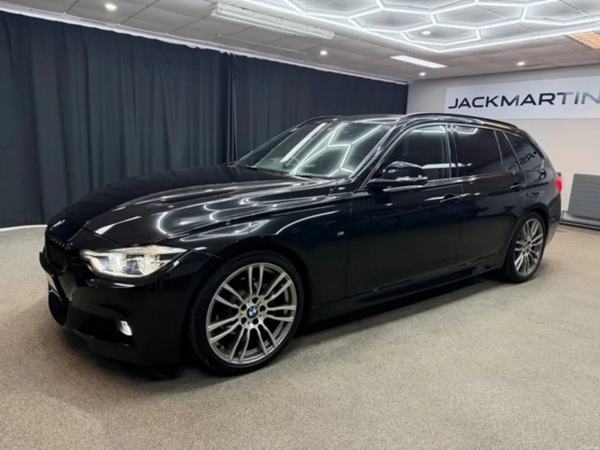 BMW 3-Series 320D Touring M Sport - Image 6