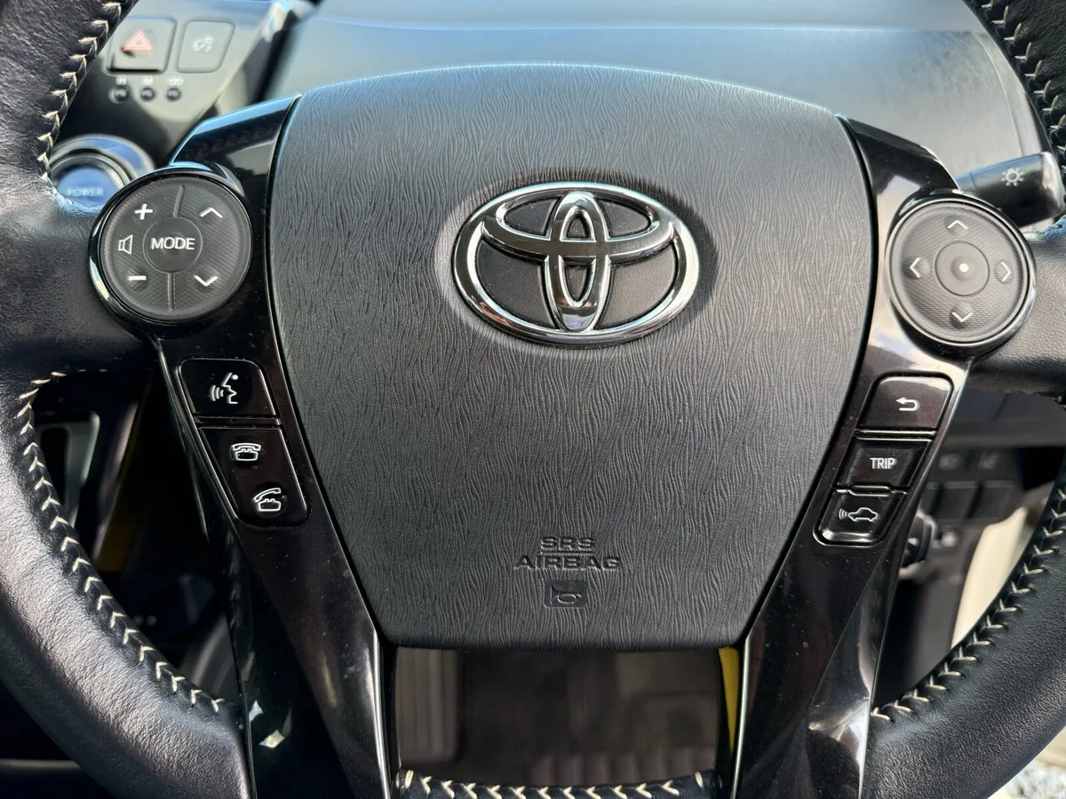 Toyota Prius Plus(5 seater) automatic hybrid - Image 6