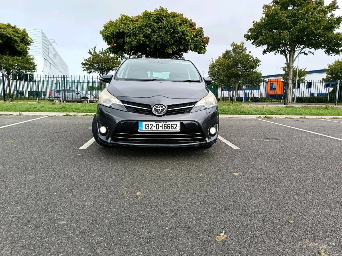 Car - Image 2