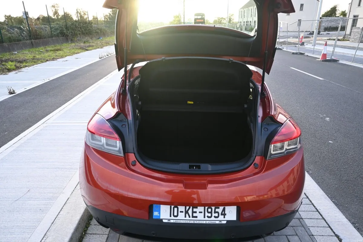 Renault Megane 2010 - Image 5