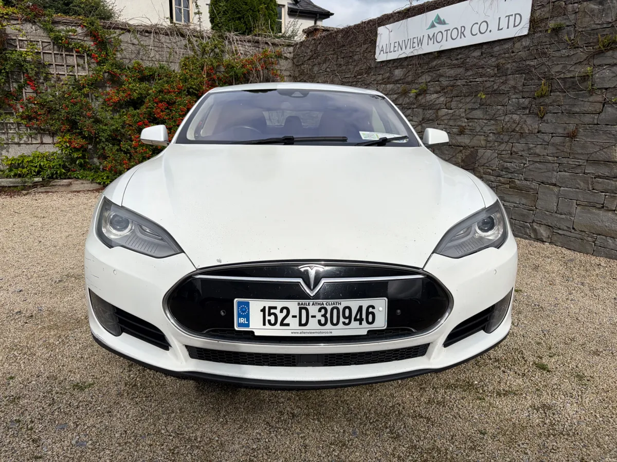 2015 Tesla Model S Trade In To ClearDrives Perfect - Image 6