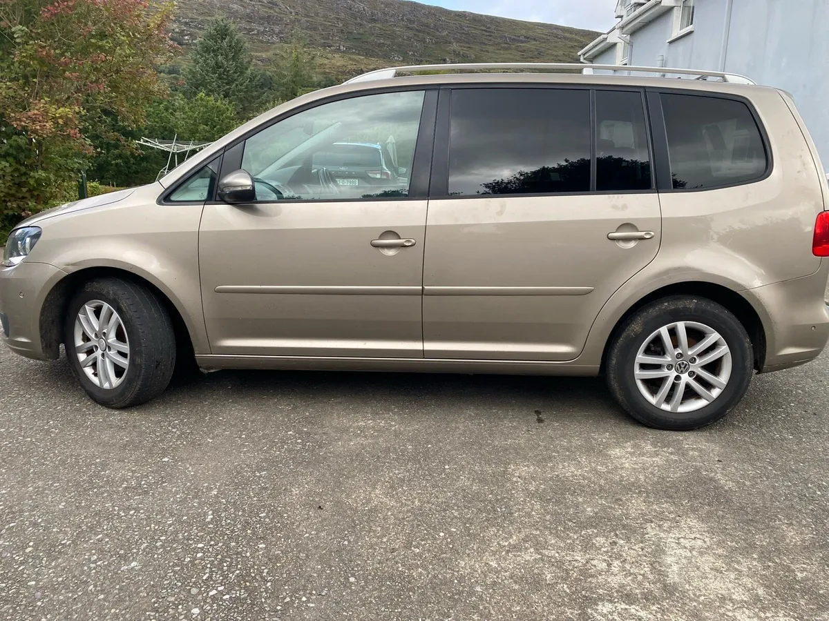Volkswagen touran - Image 3